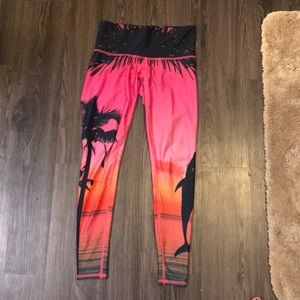 Teeki leggings
